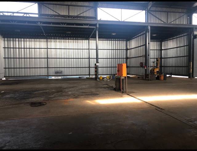 12,598M² WAREHOUSE FOR SALE IN GERMISTON SOUTH